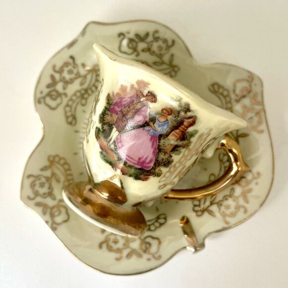 Vintage Made in Japan Courting Couple Porcelain Demitasse Espresso Cup and Sauce - Picture 8 of 8